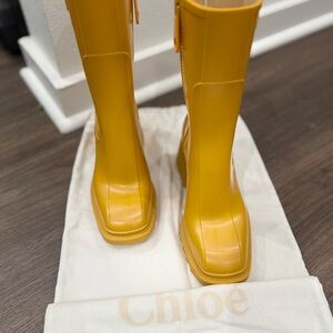 Chloe Mustard Yellow Boots